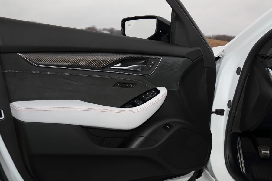 2024 Cadillac CT5-V Blackwing - Image 21 of 31