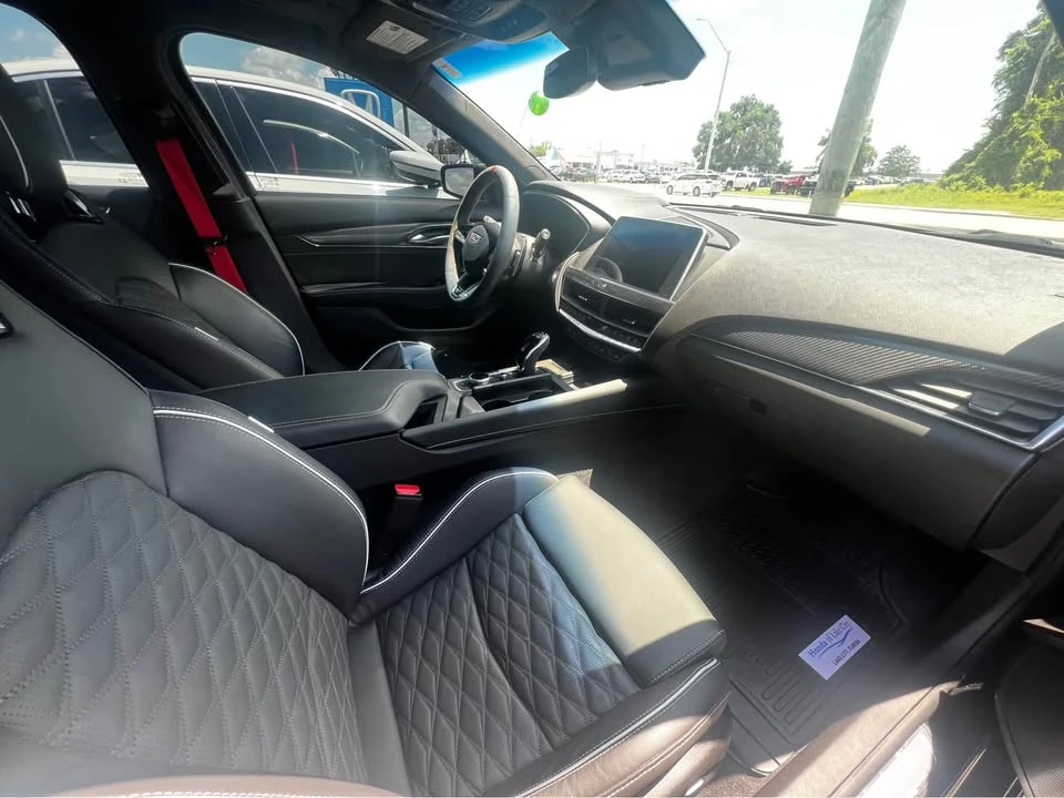 2024 Cadillac CT5-V Blackwing - Image 2 of 7