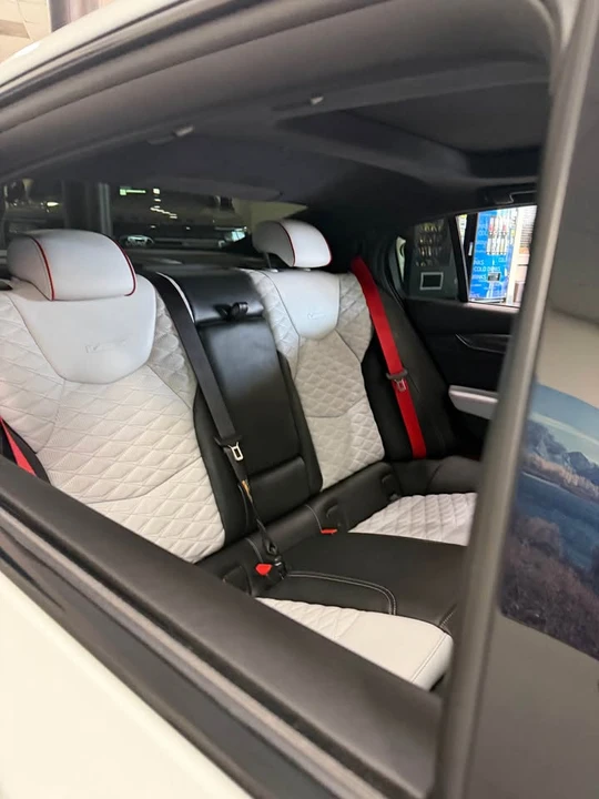 2024 Cadillac CT5-V Blackwing - Image 5 of 5