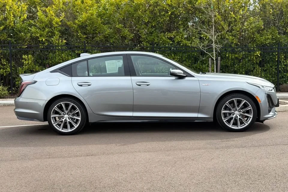 2024 Cadillac CT5-V - Image 4 of 9