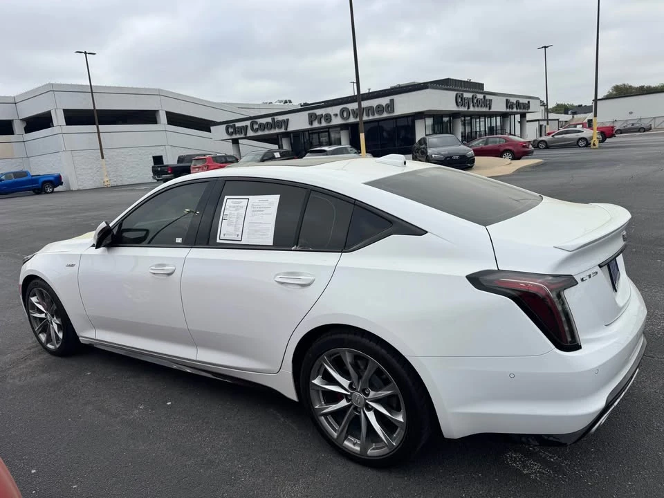 2024 Cadillac CT5-V - Image 4 of 4