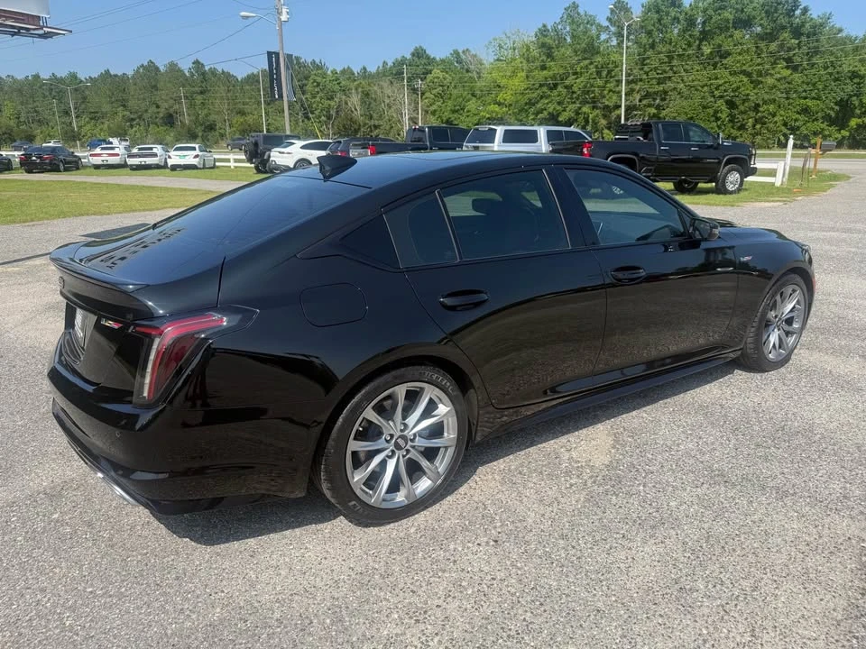 2024 Cadillac CT5-V - Image 5 of 9
