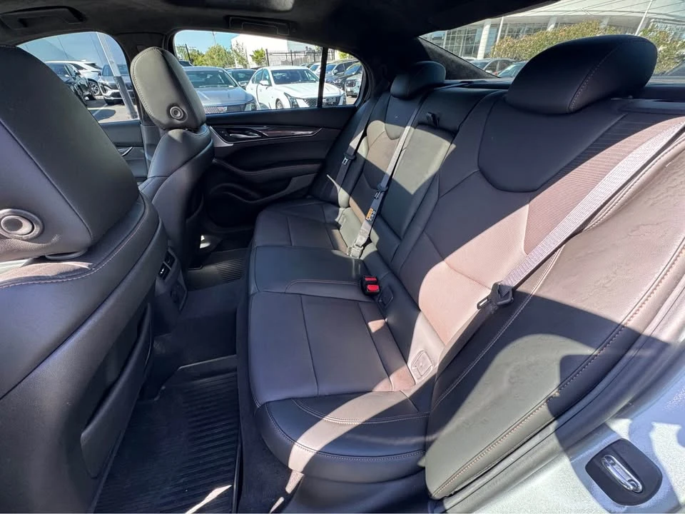 2024 Cadillac CT5-V - Image 11 of 12