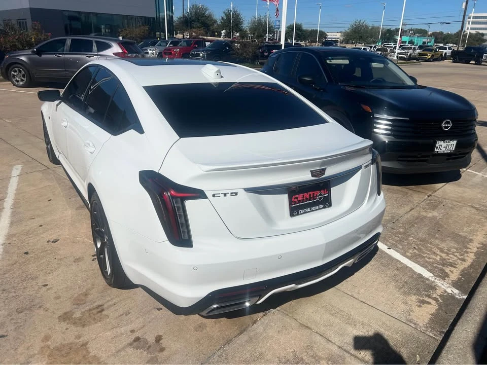 2024 Cadillac CTS - Image 5 of 10