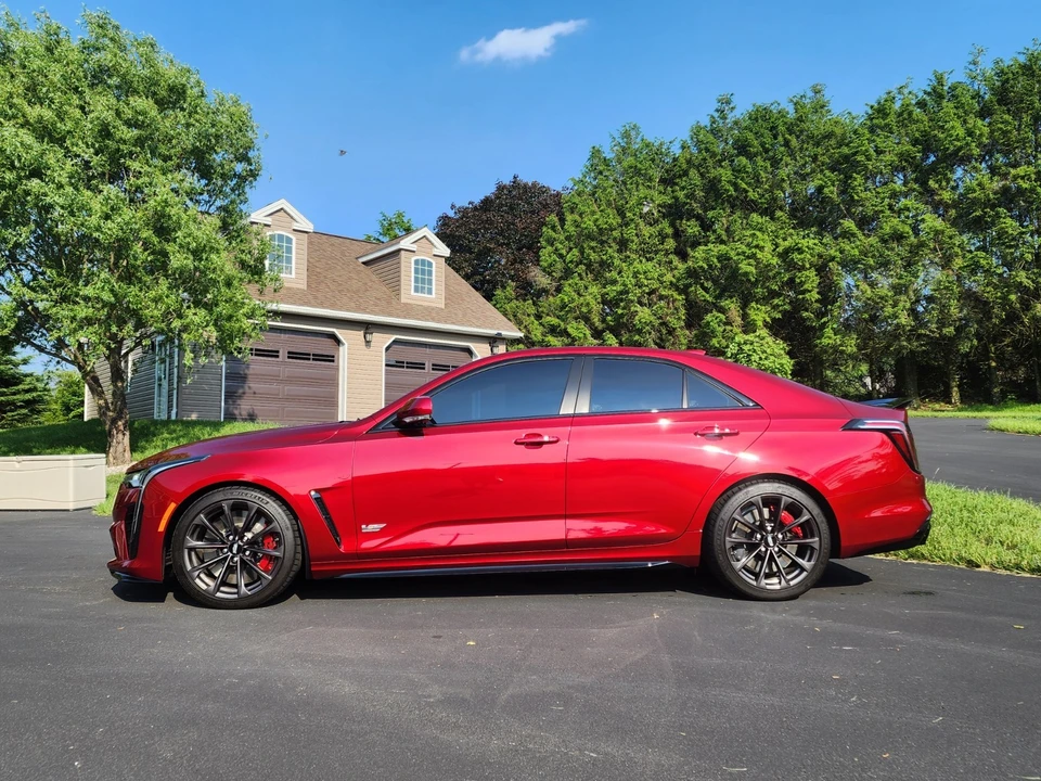 2024 Cadillac CT4-V Blackwing - Image 10 of 24