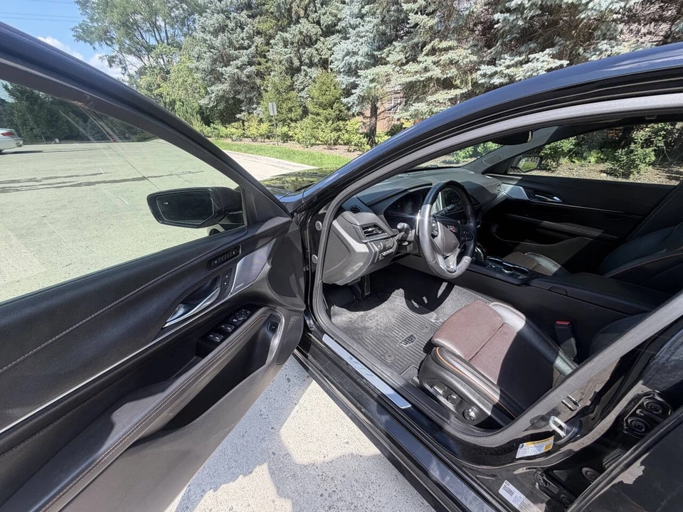 2024 Cadillac CT4-V - Image 17 of 23