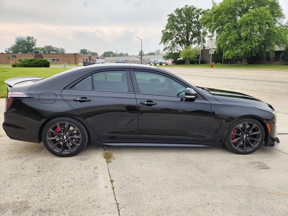 2024 Cadillac CT4-V Blackwing - Image 12 of 31