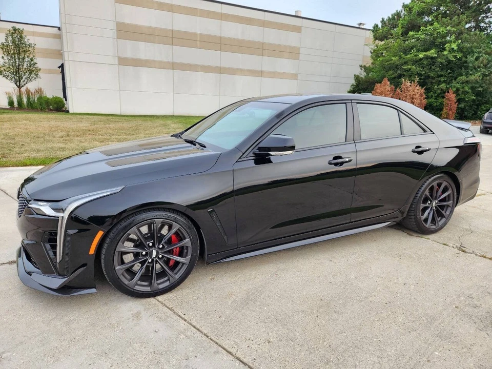 2024 Cadillac CT4-V Blackwing - Image 24 of 31