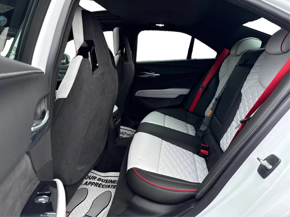 2024 Cadillac CT4-V Blackwing - Image 10 of 21