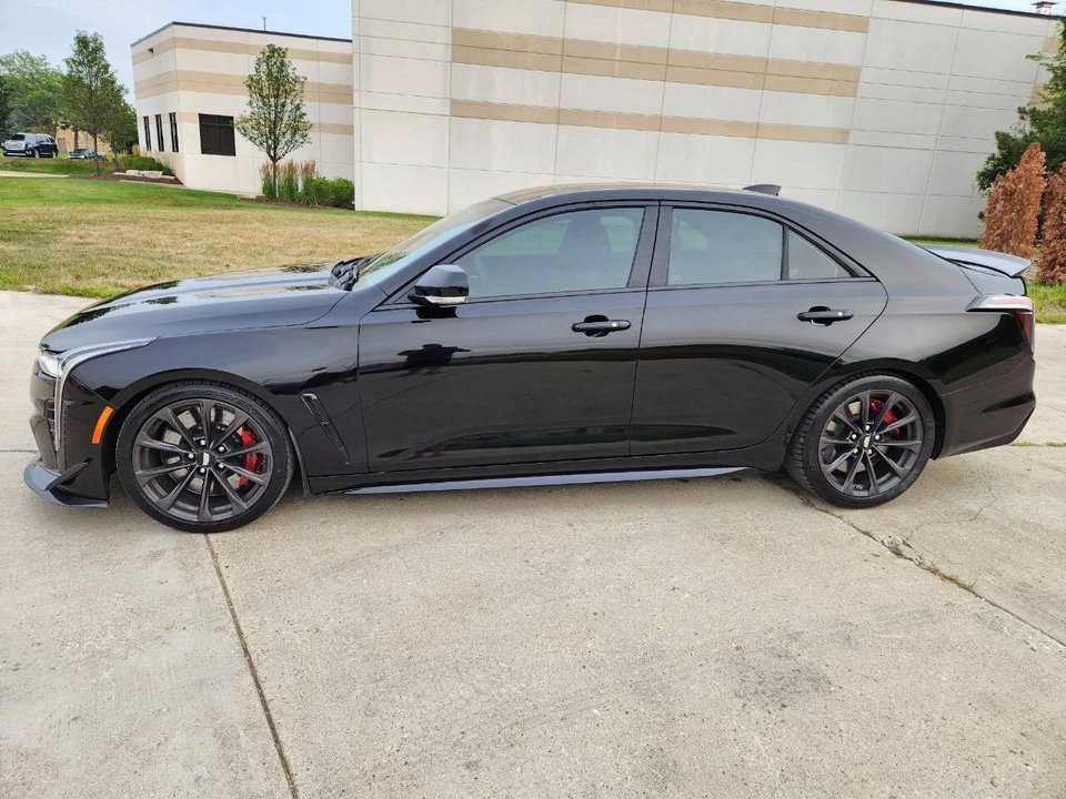 2024 Cadillac CT4-V Blackwing - Image 22 of 31