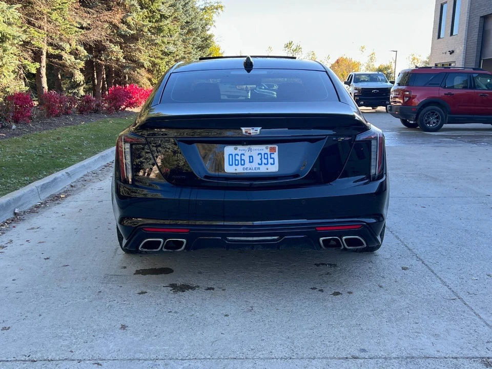2024 Cadillac CT5-V - Image 8 of 21