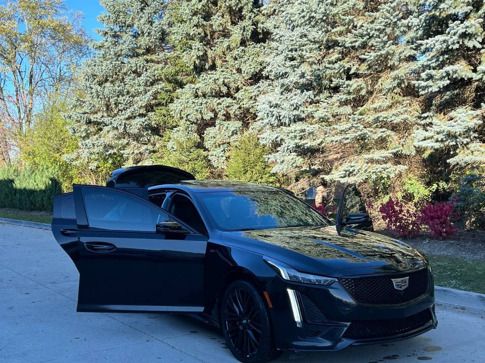2024 Cadillac CT5-V - Image 16 of 21