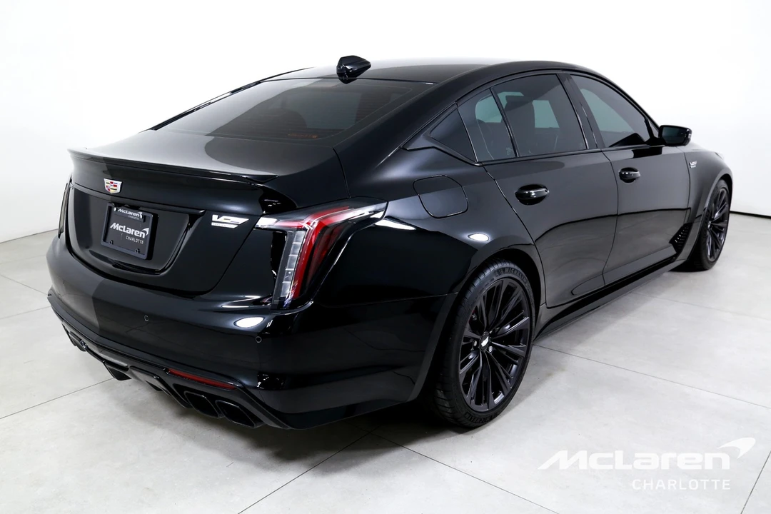 2024 Cadillac CT5-V Blackwing - Image 8 of 31