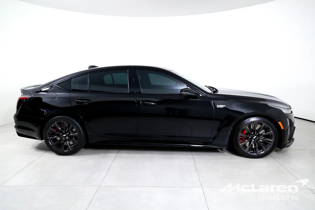2024 Cadillac CT5-V Blackwing - Image 9 of 31