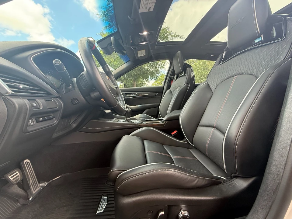 2024 Cadillac CT5-V Blackwing - Image 9 of 31