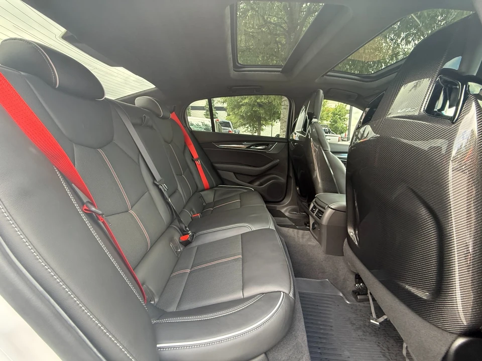 2024 Cadillac CT5-V Blackwing - Image 18 of 31