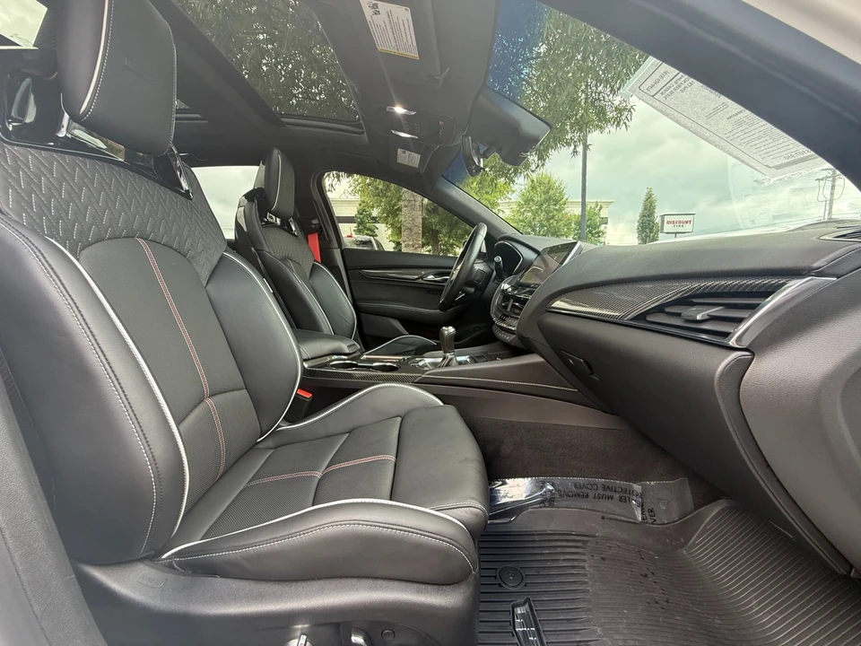 2024 Cadillac CT5-V Blackwing - Image 21 of 31