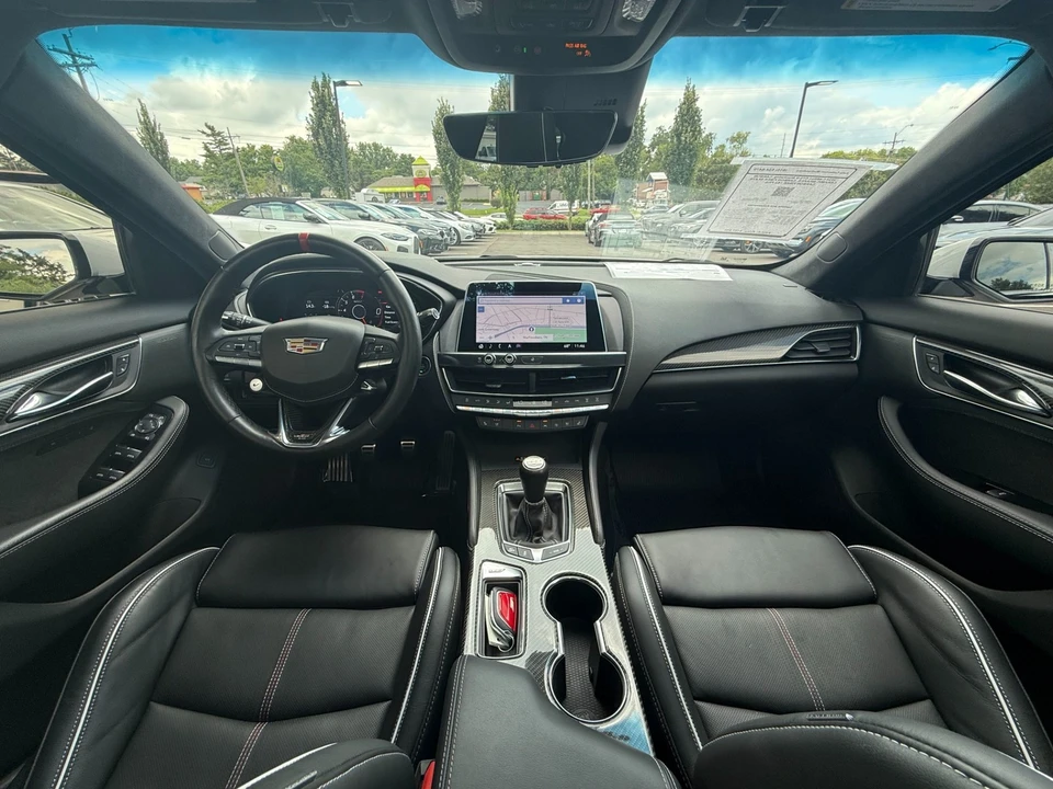 2024 Cadillac CT5-V Blackwing - Image 16 of 31