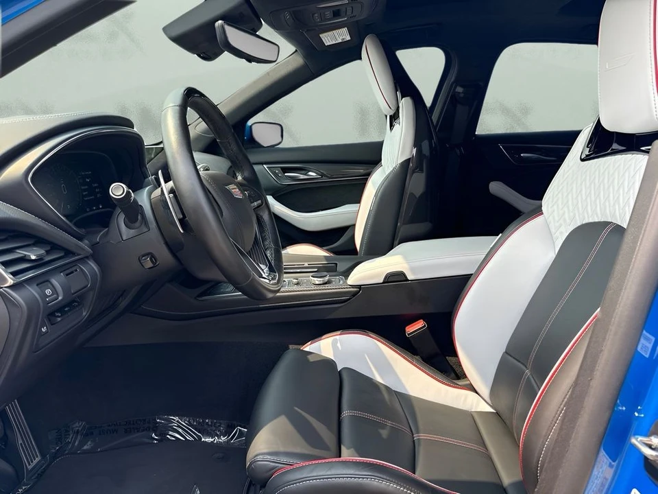 2024 Cadillac CT5-V - Image 9 of 31