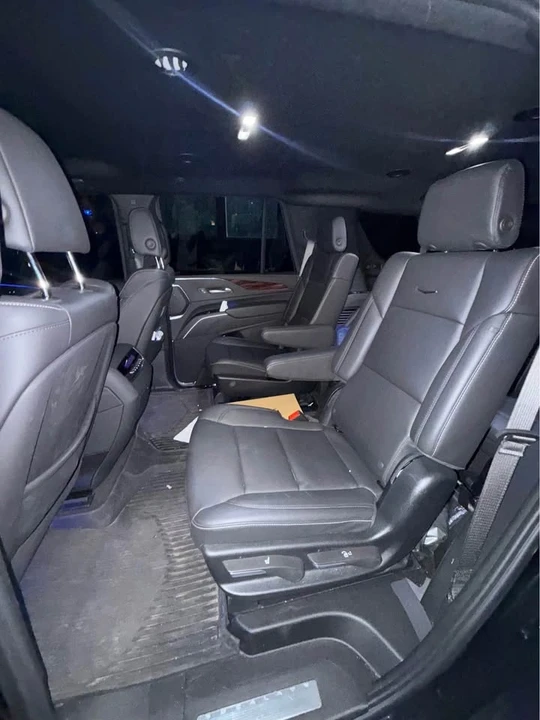 2024 Cadillac Escalade 5th Gen - Image 6 of 8