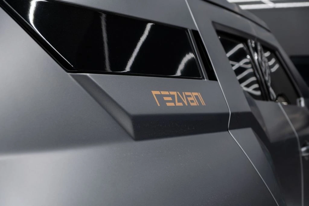 2024 Cadillac Escalade 5th Gen - Image 18 of 21