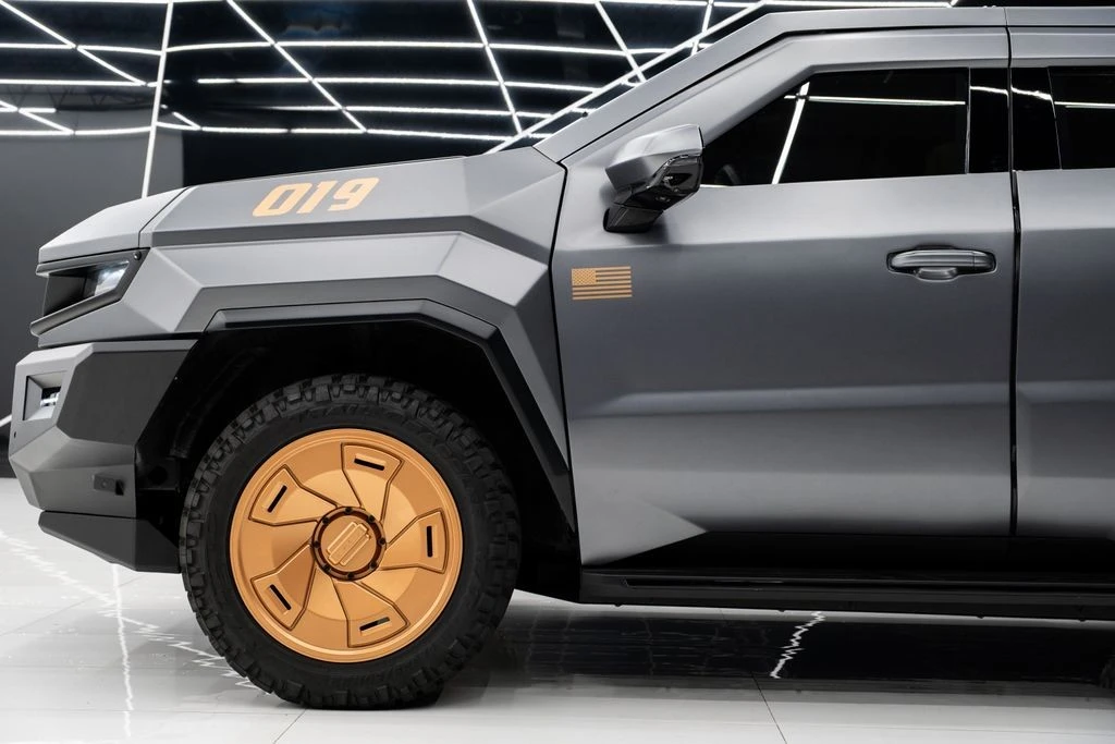 2024 Cadillac Escalade 5th Gen - Image 10 of 21