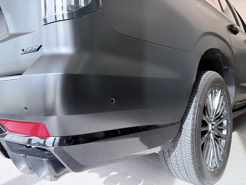 2024 Cadillac Escalade 5th Gen - Image 12 of 21