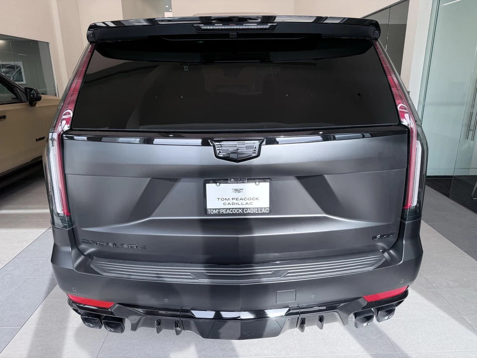 2024 Cadillac Escalade 5th Gen - Image 9 of 21