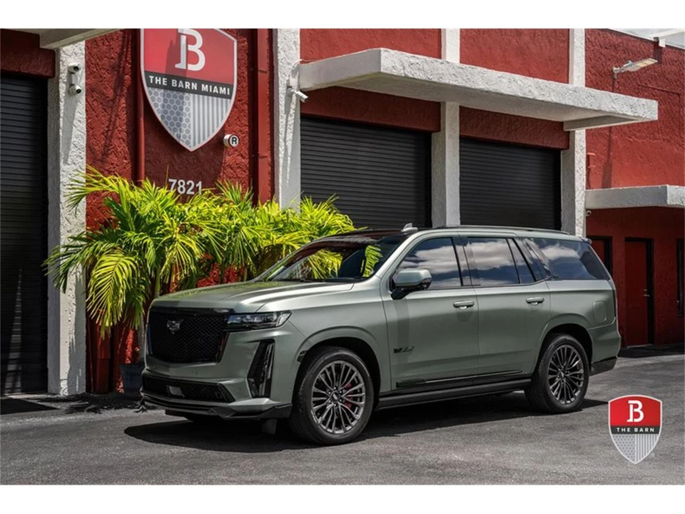 2024 Cadillac Escalade 5th Gen - Image 3 of 31