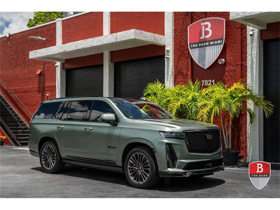2024 Cadillac Escalade 5th Gen - Image 9 of 31