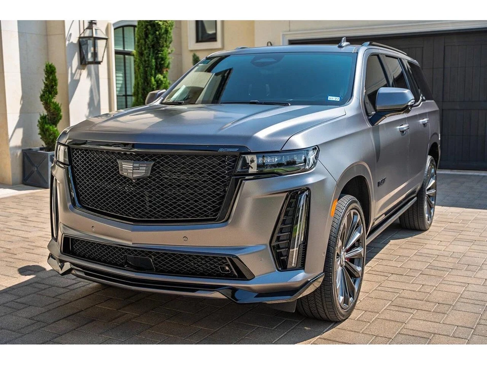 2024 Cadillac Escalade 5th Gen - Image 3 of 31