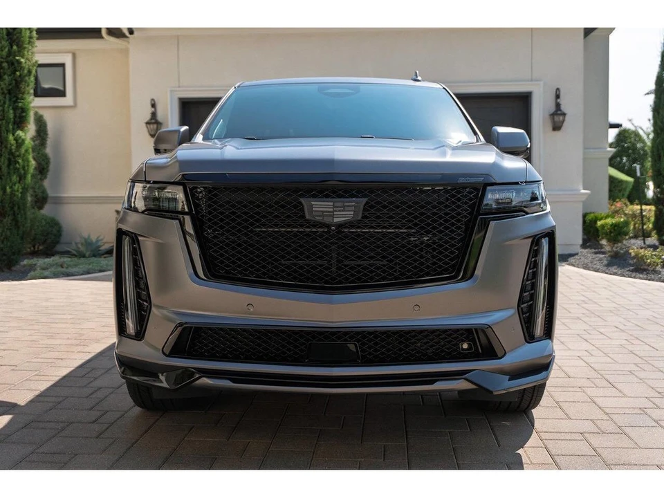 2024 Cadillac Escalade 5th Gen - Image 2 of 31