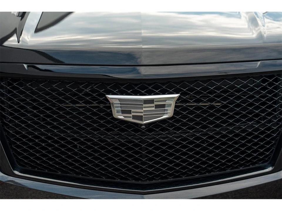 2024 Cadillac Escalade 5th Gen - Image 9 of 31