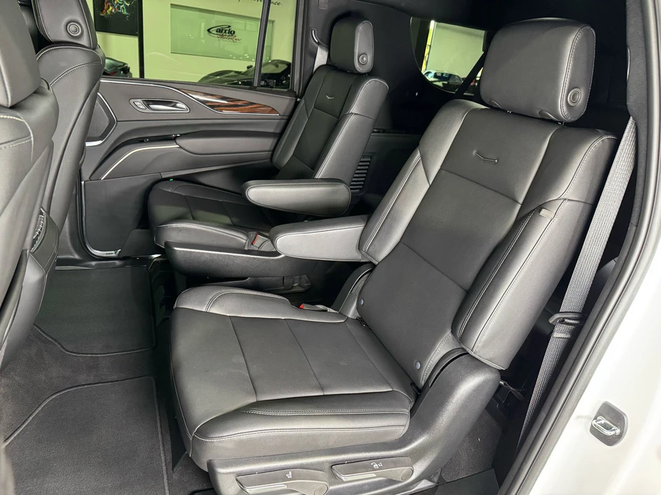 2024 Cadillac Escalade 5th Gen - Image 12 of 12