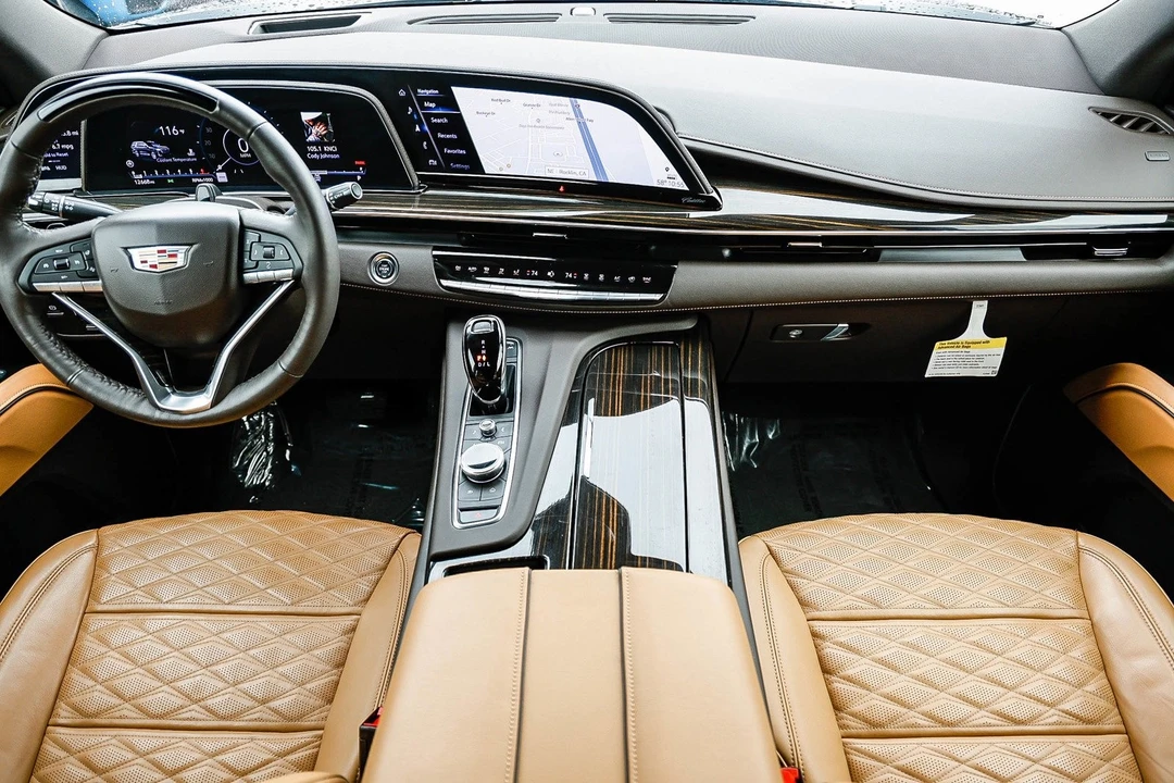 2024 Cadillac Escalade 5th Gen - Image 10 of 12