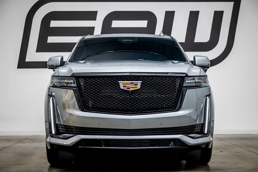 2024 Cadillac Escalade 5th Gen - Image 3 of 12