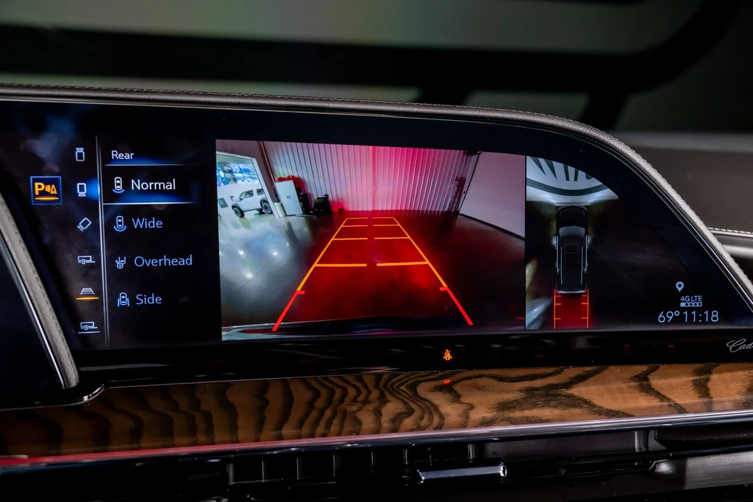 2024 Cadillac Escalade 5th Gen - Image 12 of 12