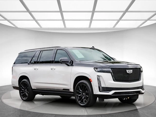 2024 Cadillac Escalade 5th Gen - Image 5 of 12