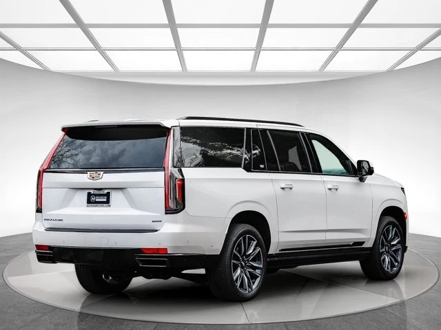 2024 Cadillac Escalade 5th Gen - Image 4 of 12