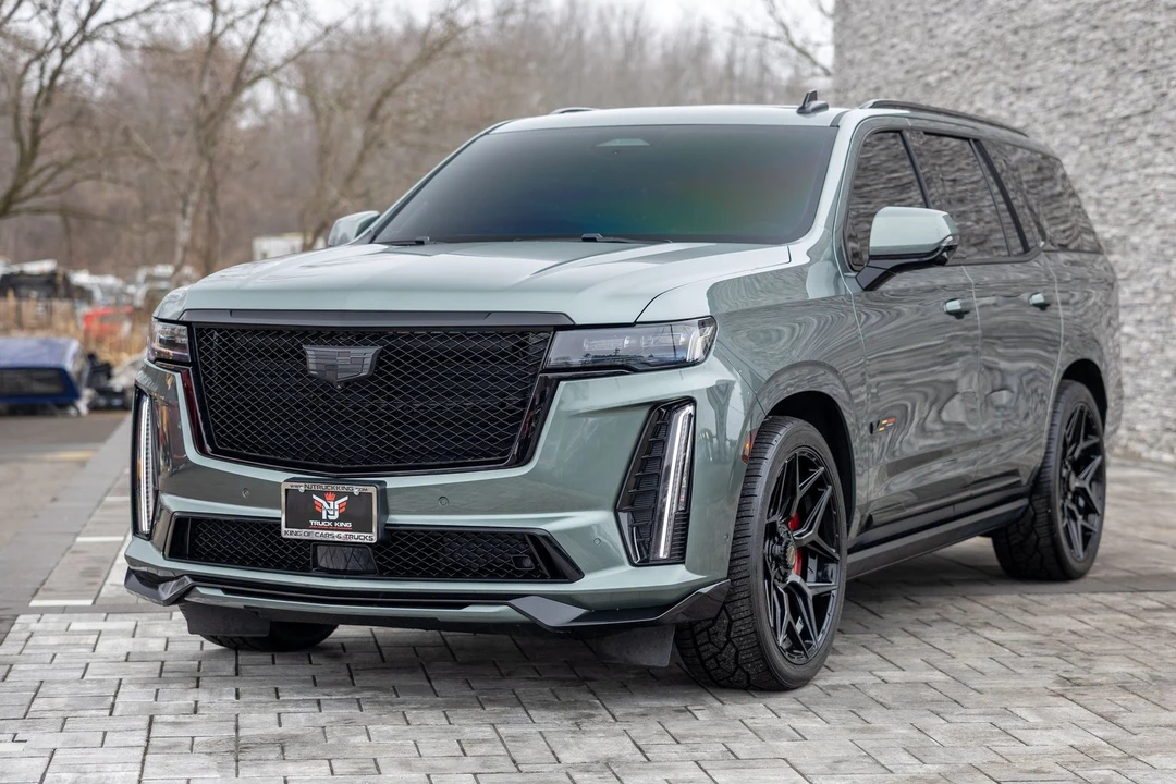 2024 Cadillac Escalade-V 5th Gen - Image 6 of 21