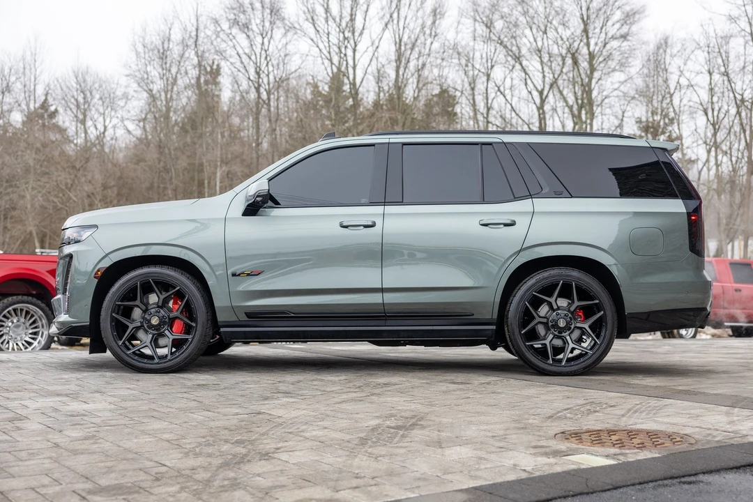2024 Cadillac Escalade-V 5th Gen - Image 4 of 21
