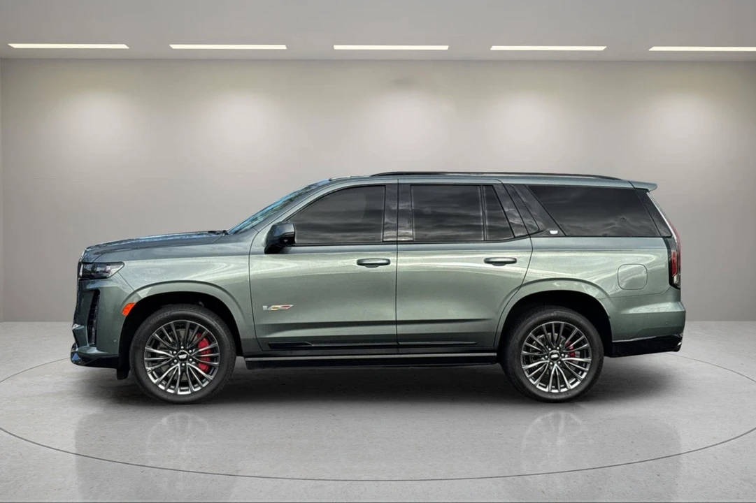 2024 Cadillac Escalade-V 5th Gen - Image 7 of 12