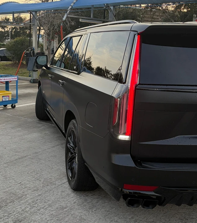 2024 Cadillac Escalade 5th Gen - Image 12 of 12