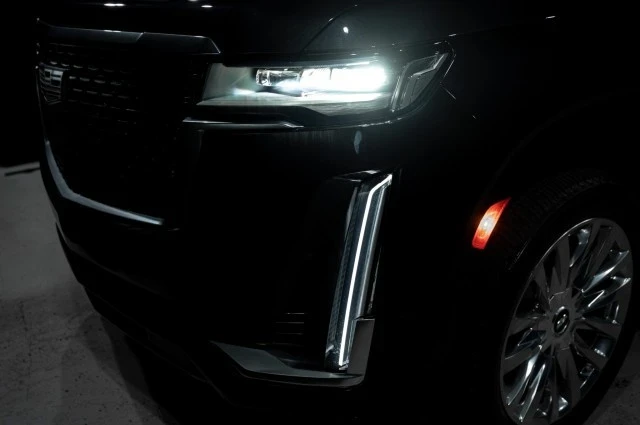 2024 Cadillac Escalade 5th Gen - Image 7 of 12