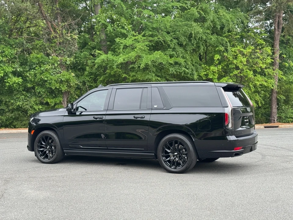 2024 Cadillac Escalade 5th Gen - Image 7 of 21