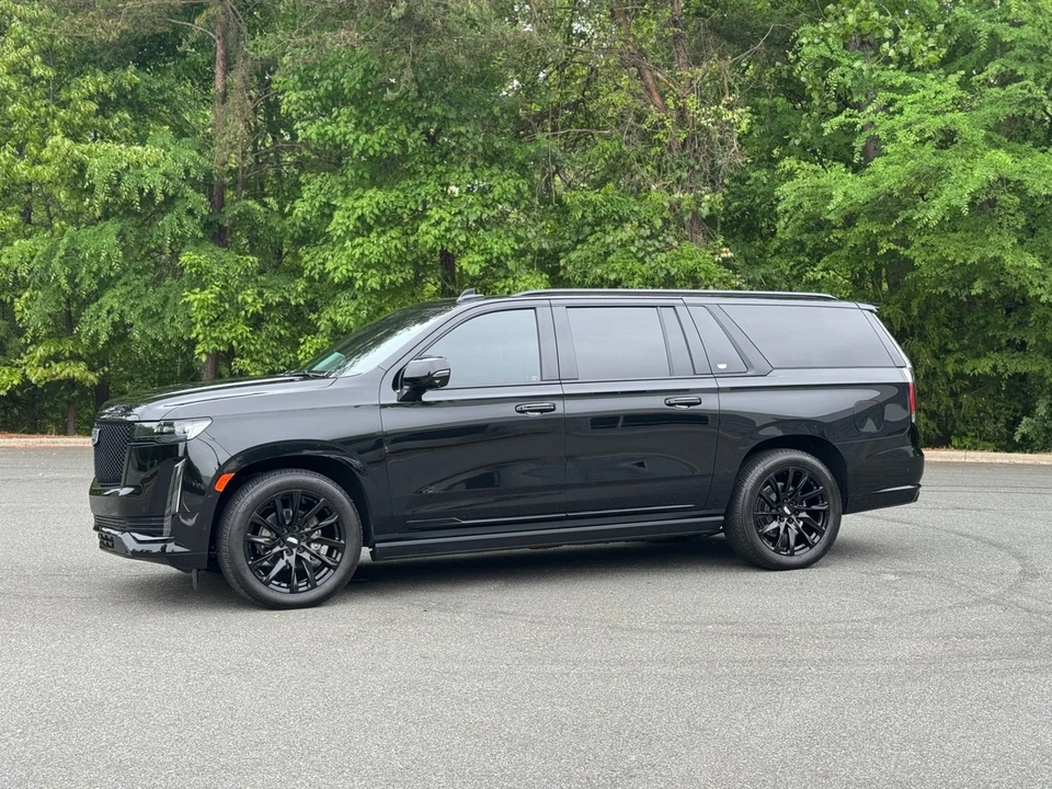 2024 Cadillac Escalade 5th Gen - Image 5 of 21