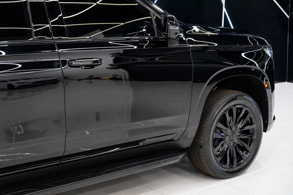 2024 Cadillac Escalade 5th Gen - Image 11 of 21
