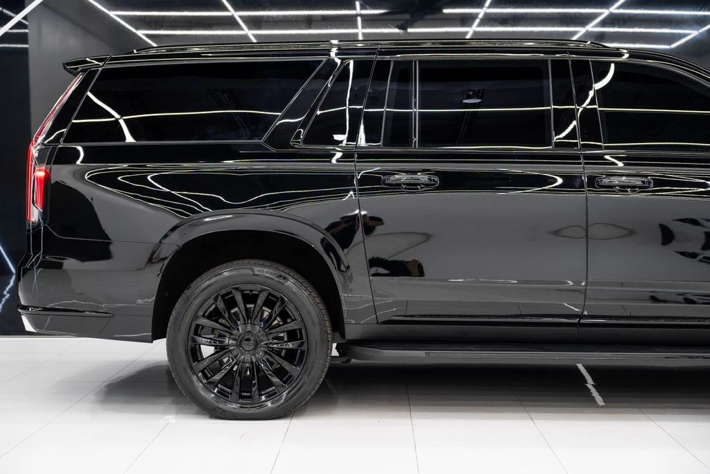 2024 Cadillac Escalade 5th Gen - Image 10 of 21