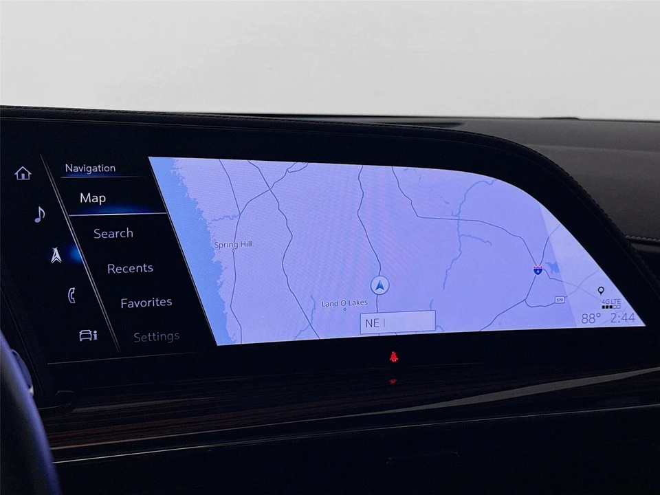 2024 Cadillac Escalade 5th Gen - Image 10 of 21