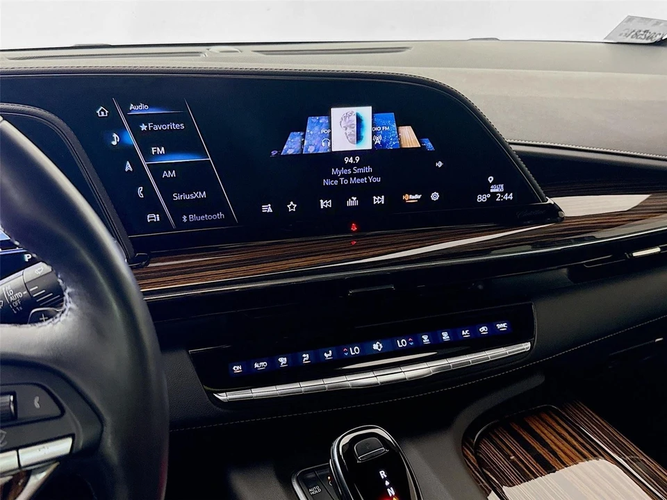 2024 Cadillac Escalade 5th Gen - Image 7 of 21